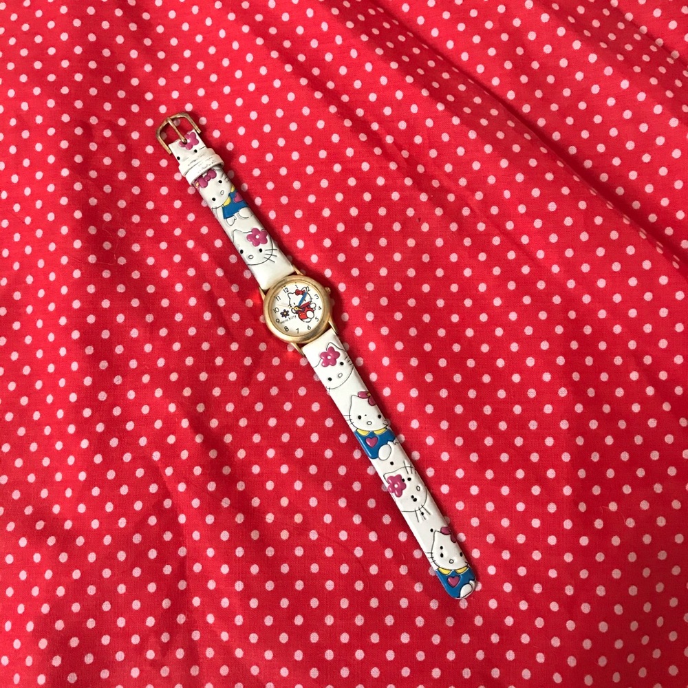 Retro Hello Kitty Watch - Picture 2 of 4